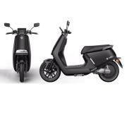 Yadea G5 Black Electric Scooter 1/1