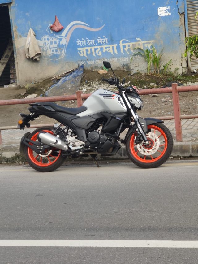 Yamaha FZ-S V3 Deluxe FI ABS | 2026 | 1,390 km