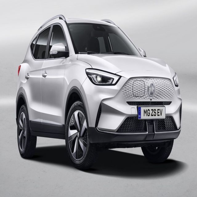MG ZS EV Long Range White
